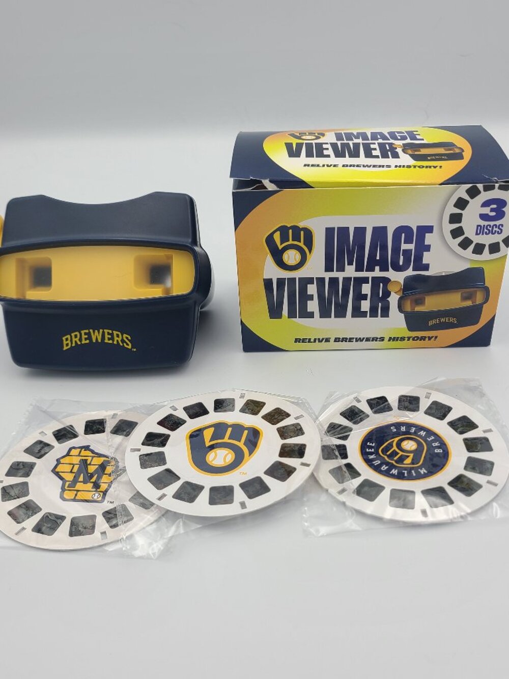 Milwaukee Brewers Image Viewer With 3 Photo Discs View Finder (View-Master) GUC